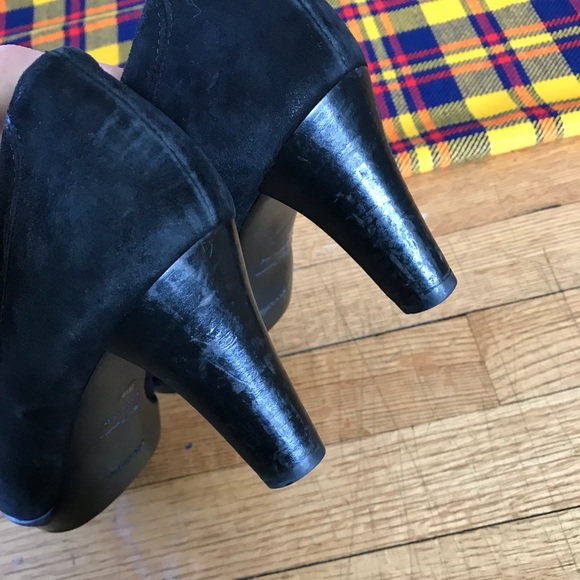 Aquatalia Black Suede Slip On Bootie Heels - Picture 5 of 7